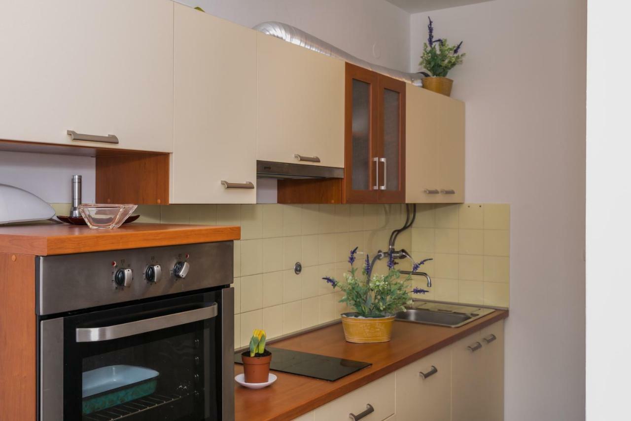 2 Bedroom Apartment/Parking/Market Сплит Экстерьер фото